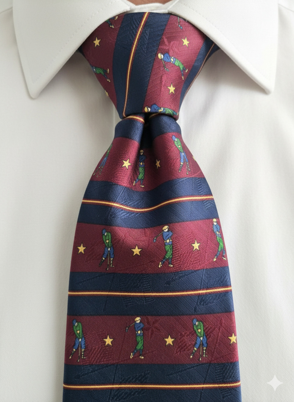 Vintage Tommy Hilfiger red blue golfing silk tie - 56"